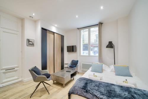 ParisConciergerie - Studio Champs Elysees