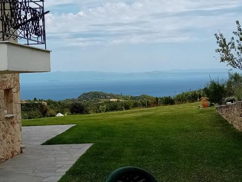Φυσικό τοπίο κοντά σε αυτή η παραθεριστική κατοικία