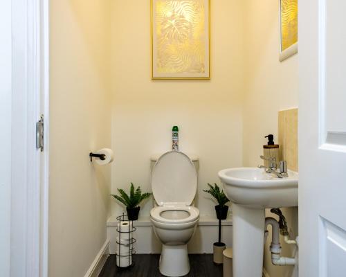 Et badeværelse på Shiloh Cottage