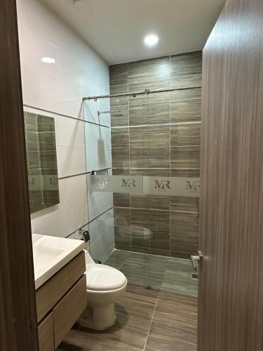 Salle de bains dans l'établissement Mirago Hotel