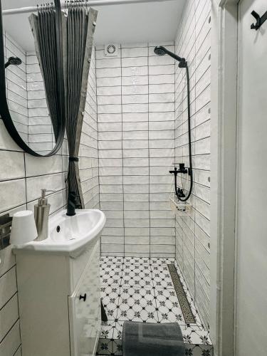 ห้องน้ำของ Central Park Apartment