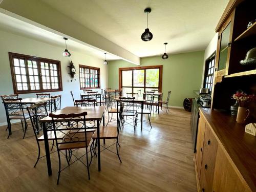 Restoran atau tempat lain untuk makan di Pousada Essência de Minas