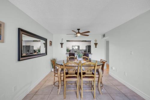 3 bed3 bath Hilton Head Haven walk to beach photo 29
