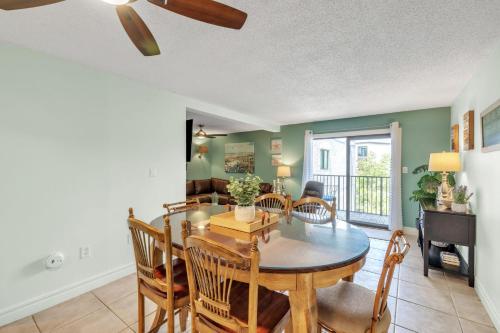 3 bed3 bath Hilton Head Haven walk to beach photo 28