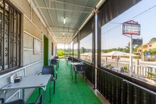 Restaurace v ubytování Hostal Sequeiros
