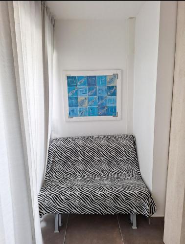 STUDIO Cosy rez de jardin climatisation parking wifi