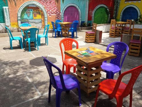Εστιατόριο ή άλλο μέρος για φαγητό στο hostal portones de getsemani