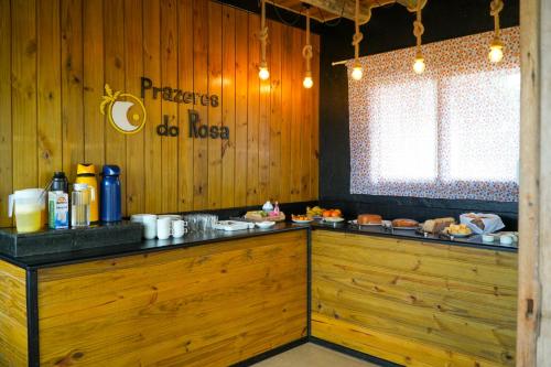 Kemudahan buat kopi dan teh di Prazeres do Rosa