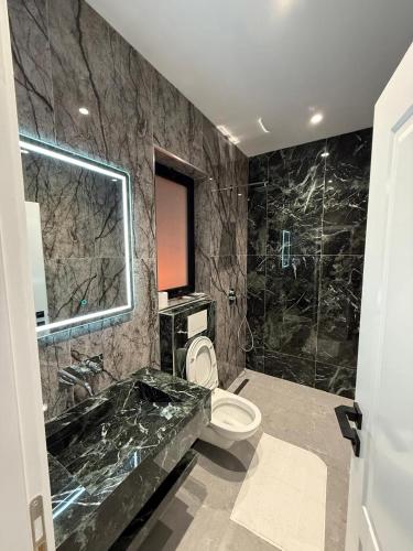 Un baño de Hotel Muja