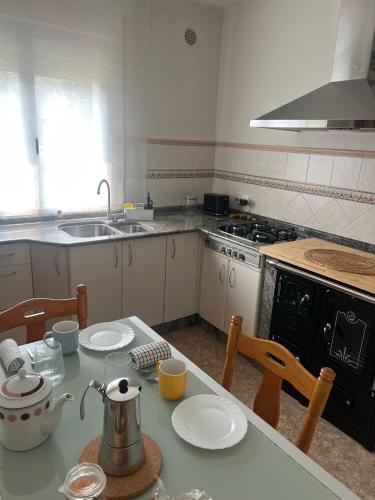 Η κουζίνα ή μικρή κουζίνα στο Casa das Pasadiñas-Burela