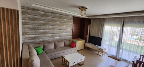 Et tv og/eller underholdning på Azha Sokhna private villa