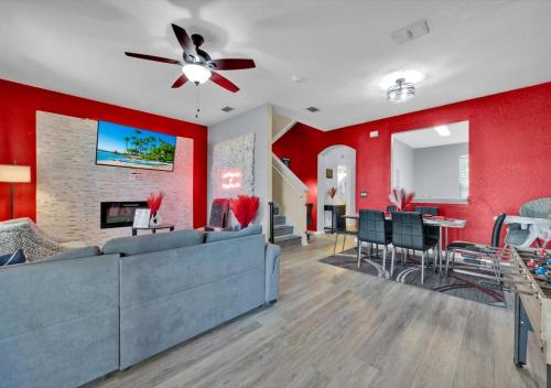 Themed Resort Home 15 min drive to Disney photo 19
