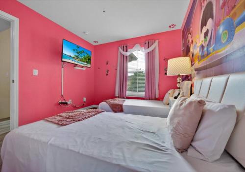 Themed Resort Home 15 min drive to Disney photo 20
