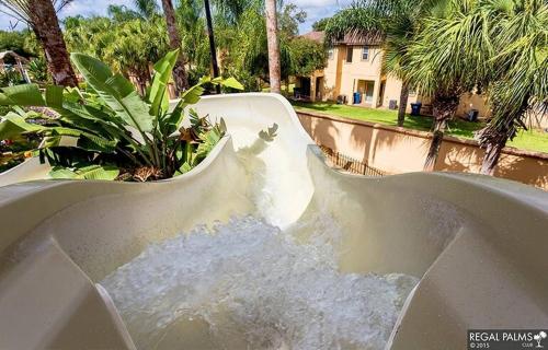 Themed Resort Home 15 min drive to Disney photo 31
