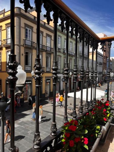 Triana Rooms EH