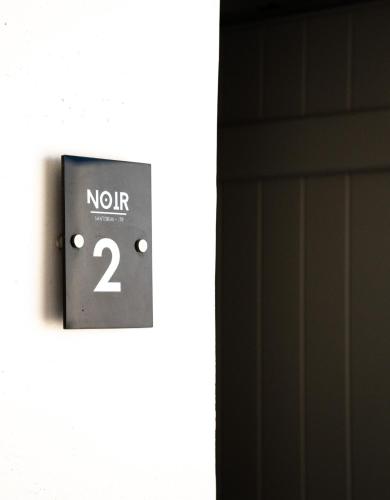 Imagen de la galería de Noir Santorini, en Monolithos