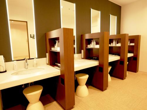 Bilik mandi di First Cabin Haneda Terminal 1