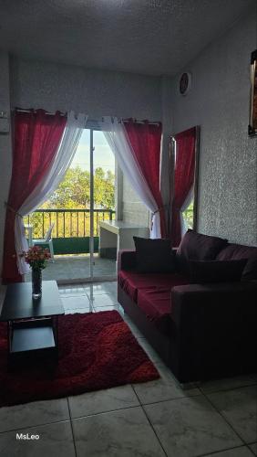 Χώρος καθιστικού στο Froude Apartments