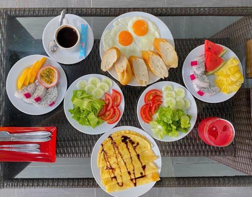 Đồ ăn tại/gần chỗ nghỉ nhà dân