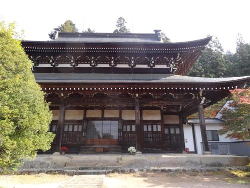 an asian style building with a roof at SORAMACHI - Vacation STAY 14338 in Takayama
