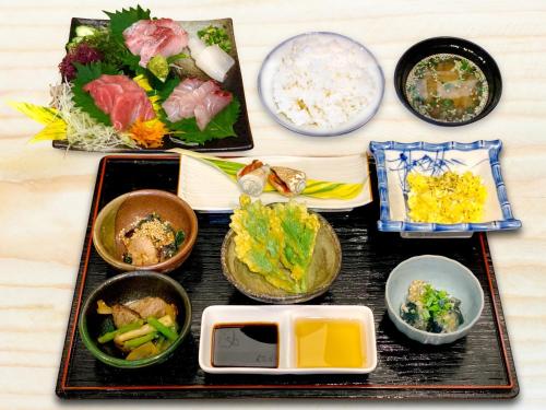 Φαγητό σε αυτή η παραθεριστική κατοικία ή κάπου εκεί κοντά