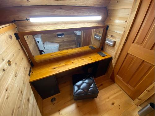 an overhead view of a bathroom in a tiny house at AWA -AWA WELLNESS AREA- - Vacation STAY 63317v in Minamiboso