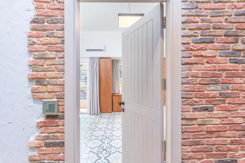 Φωτογραφία από το άλμπουμ του Stairway - Cozy Studios In Mar Mikhael στη Βηρυτό