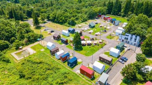 Vaade majutusasutusele Hirugano Kogen Cottage Park Shikinosato - Vacation STAY 23984v linnulennult