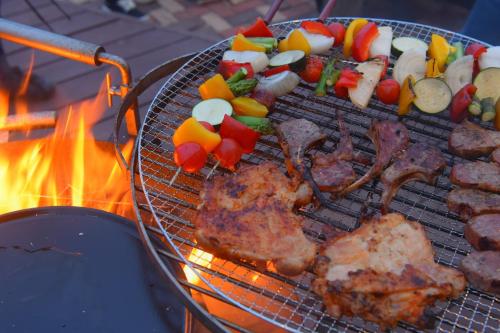 Εγκαταστάσεις μπάρμπεκιου για όλους τους επισκέπτες της παραθεριστικής κατοικίας