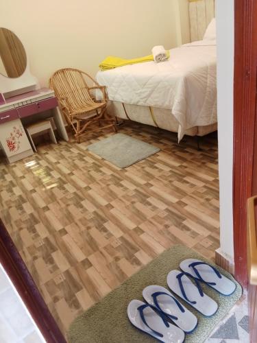 Postel nebo postele na pokoji v ubytování Claudee apartment
