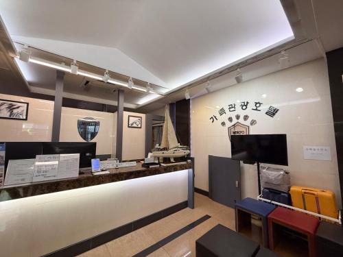 Gallery image of Mokpo Family Tourist Hotel in Mokpo