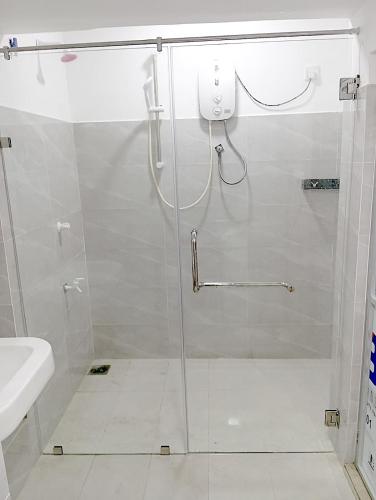 The Hub Panadura - Cozy, Convenient & Welcoming Stayにあるバスルーム