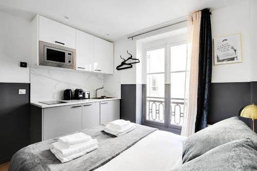 Modern Studio for 2P with A C - Near Montmartre