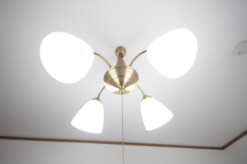 a ceiling fan with two lights on a ceiling at Tokorozawa - House - Vacation STAY 16364 in Tokorozawa