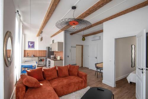 Apartment in the heart of Marseille well located photo 3