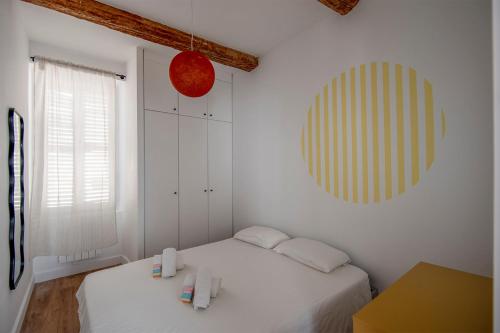 Apartment in the heart of Marseille well located photo 10