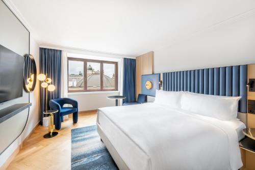 Katil atau katil-katil dalam bilik di Hilton Berlin