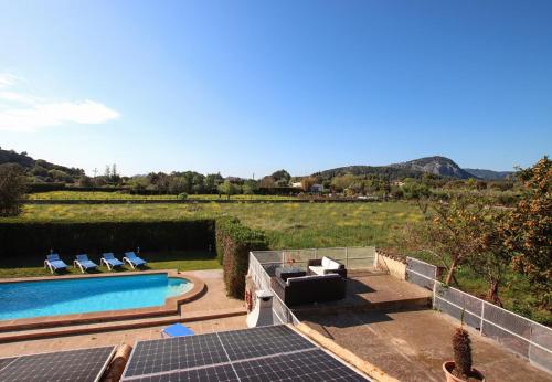 5-bedroom villa to enjoy with the family by Renthousing