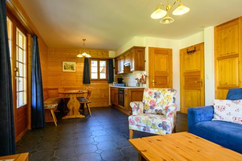 Una cocina o cocineta en Chocard rez, studio de charme à La Sage