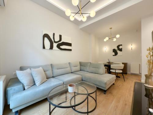 Luxury Downtown Apartment A1