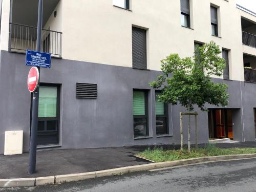 アパートメントが所在する建物