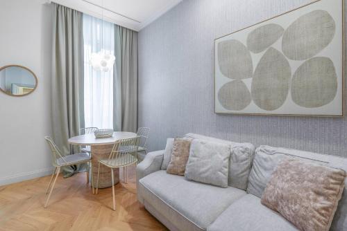 Elegant Apartments Near The Duomo