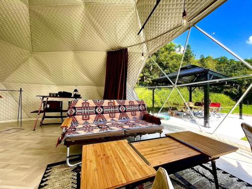 Gallery image of Glamping x Kominka MASAZUMI Tei -and- GLAMPING&BBQ VILLAGE Takibi Terrace - Vacation STAY 97095v in Kawabe