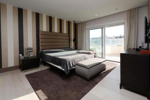 Luxurious Penthouse