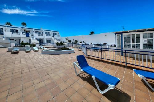 Casa Bella - Shared Pool and Terrace By Lanzarote Vacation Homes