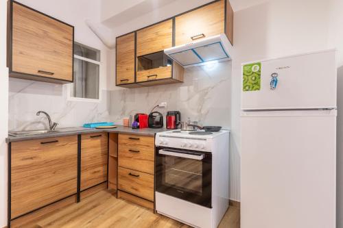 Charming, Comfy Stay in Kypseli, Athens Center