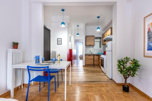 Charming, Comfy Stay in Kypseli, Athens Center