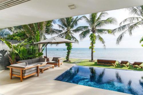 Kolam renang di atau dekat dengan Ocean Villa Mũi Né Trước Biển