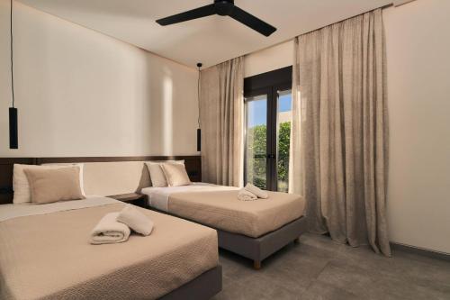 Ένα ή περισσότερα κρεβάτια σε δωμάτιο στο Villa Solace, A Serene Retreat With Private Pool