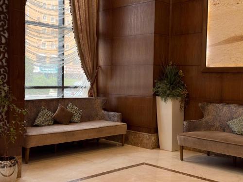 Un lugar para sentarse en Afraa Hotel Al Aziziya